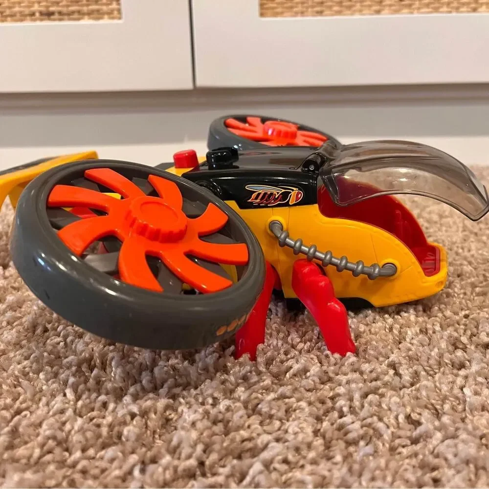 2011 Mattel / Fisher-Price  IMAGINEXT  Sky Racers  HORNET COPTER #10